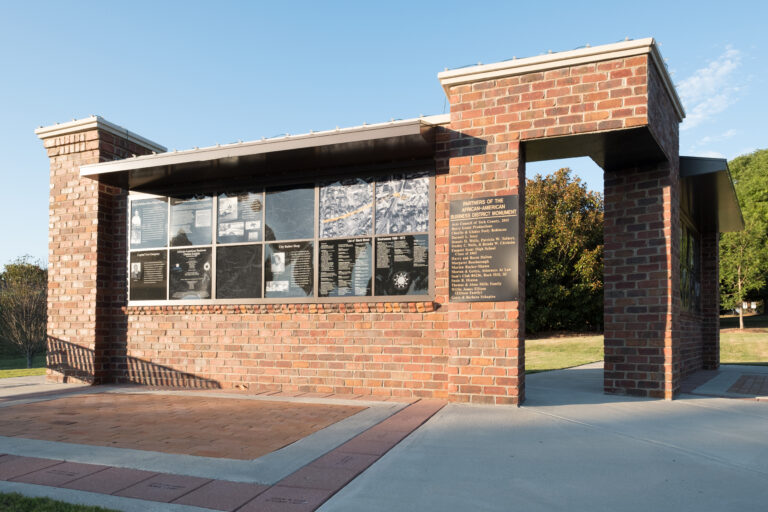 cultural-african american business monument8